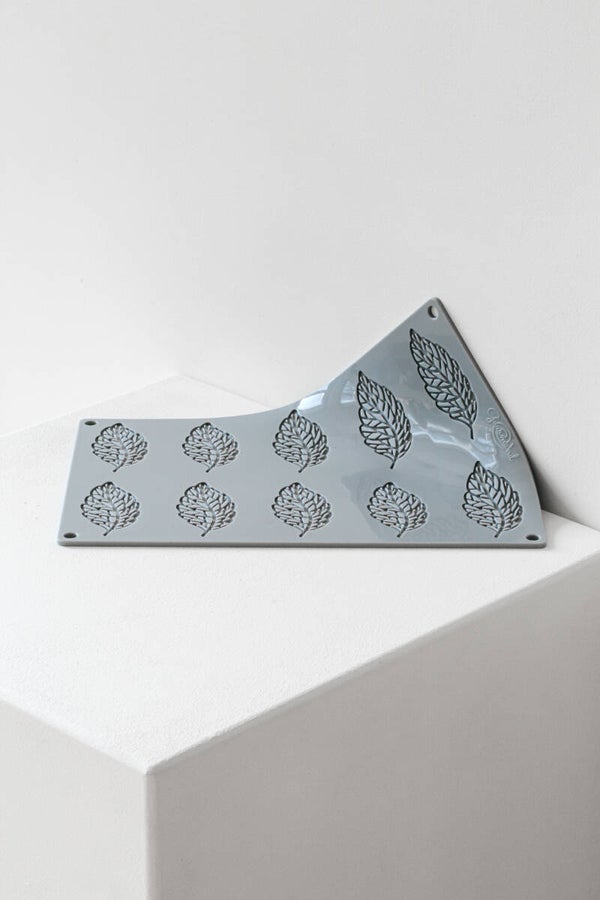 Silicone Plume